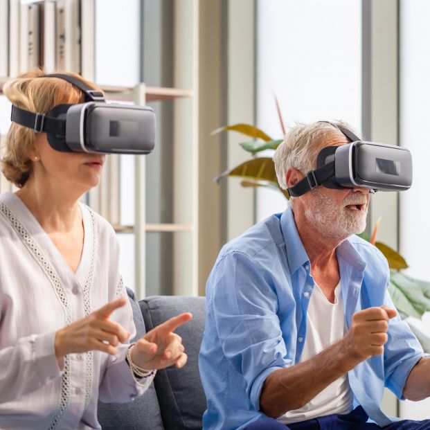 La realidad virtual podría servir para determinar si los mayores de 65 años son aptos para conducir. Foto: Europa Press
