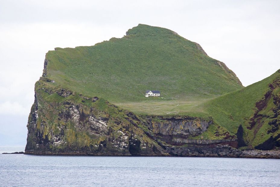 bigstock Lonely House On The Island Of  320322034