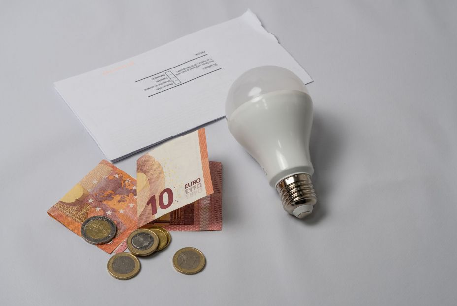 Novedad en la factura de la luz: las eléctricas deberán especificar el origen de la energía