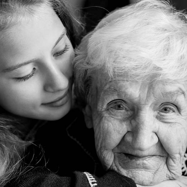HelpAge España presenta el informe 'El derecho a los cuidados de las personas mayores'