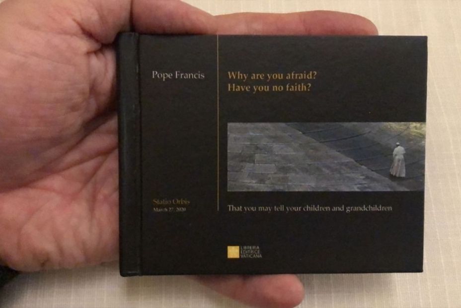 Un búnker en el Polo Norte custodiará un libro del Papa Francisco