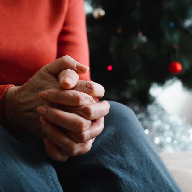 Cinco consejos para combatir la soledad en Navidad