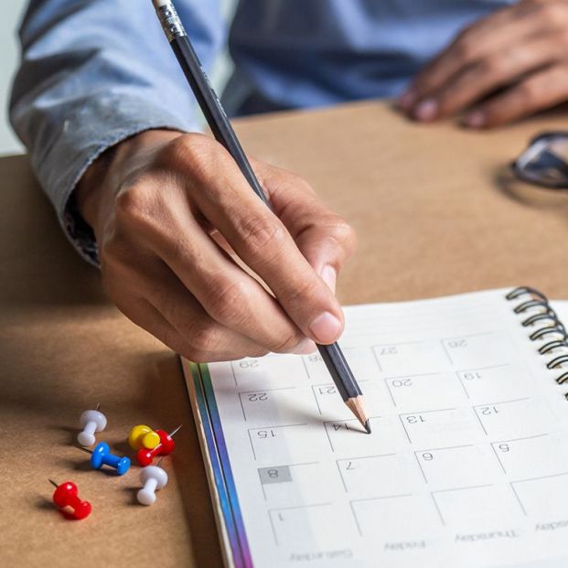bigstock Businessman Agenda Calendar An 431105735 (1) bigstock Businessman Agenda Calendar An 431105735 (1)