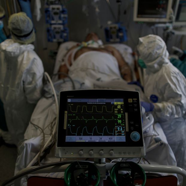 Ómicron impacta en los hospitales: "Estamos rozando una situación crítica que irá a peor"