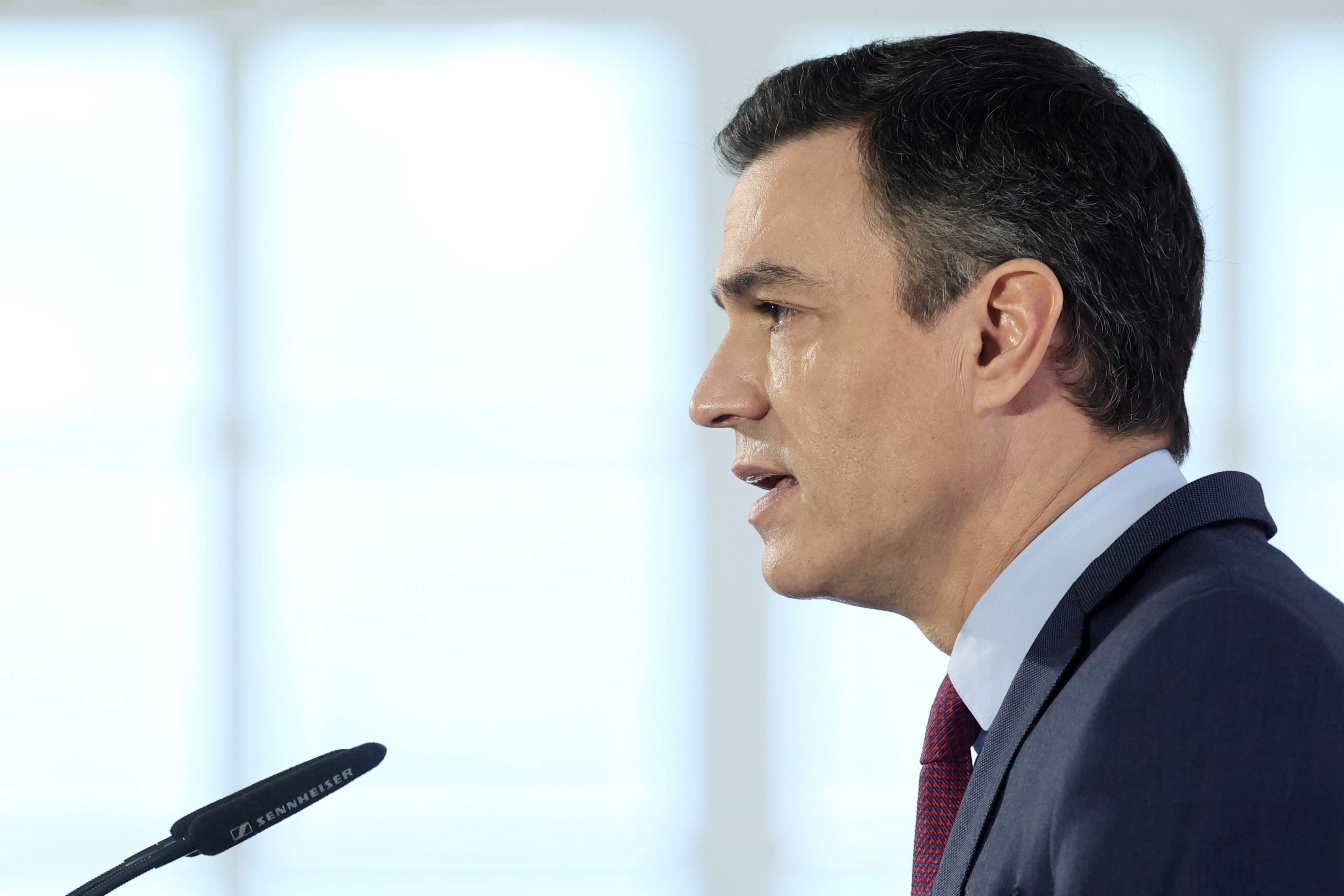 Sánchez anuncia que el Gobierno regulará el precio de los test de antígenos