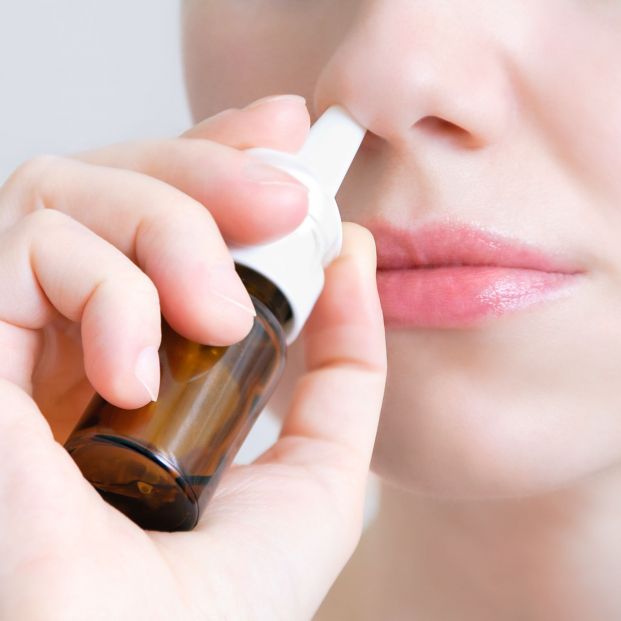 Un spray nasal podría ayudar a prevenir el contagio de COVID 19