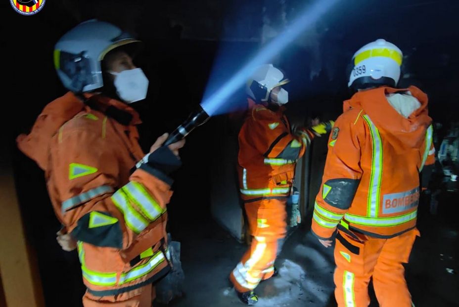EuropaPress 4201840 bomberos incendio resiencia moncada valencia