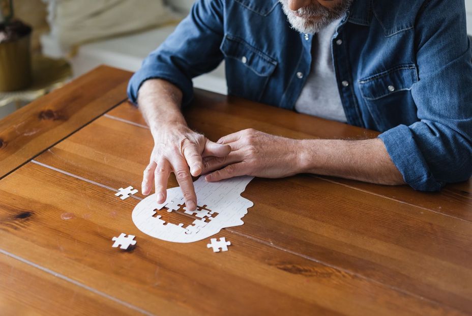 Relacionan la acumulación de una proteína en el cerebro con el Alzheimer