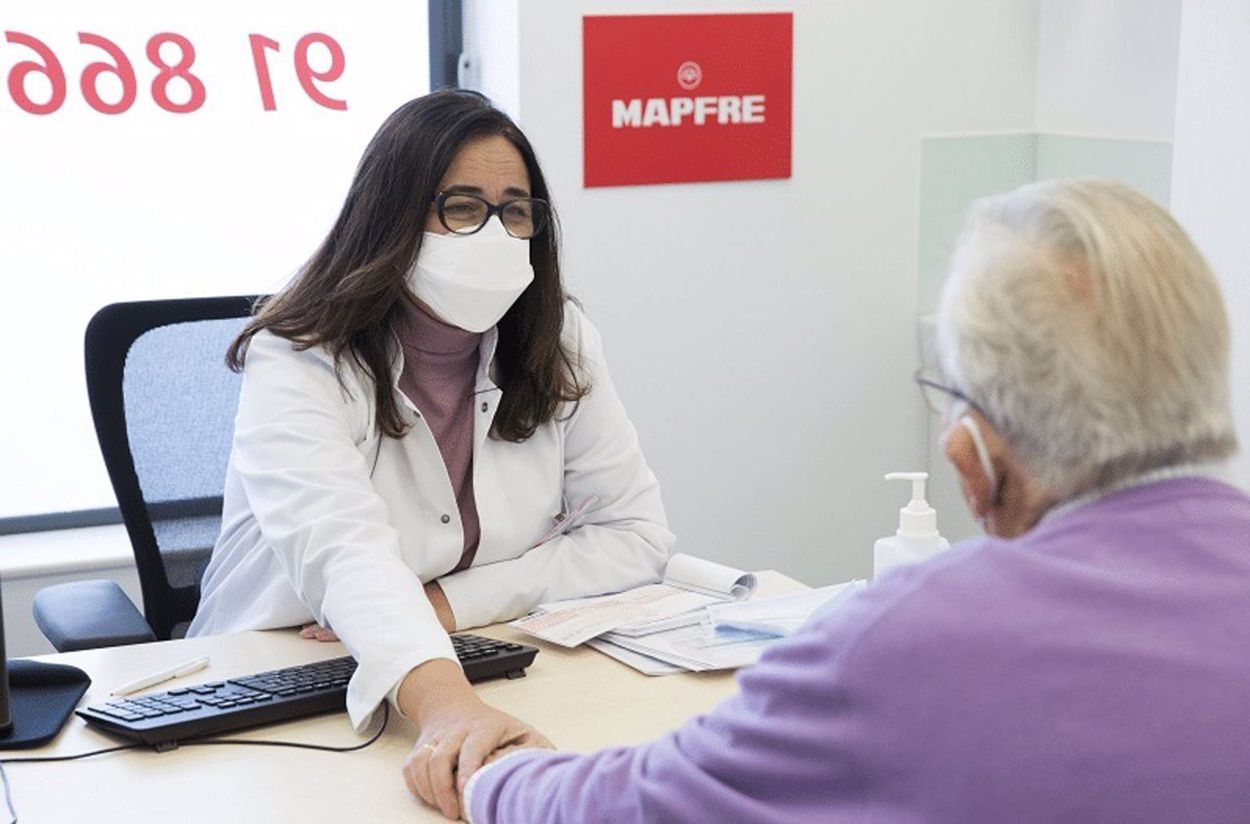 MAPFRE lanza un seguro para mayores de 55 años que cubre todo tipo de dependencia