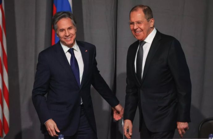 Reunión en diciembre entre Antony Blinken y Sergei Lavrov
