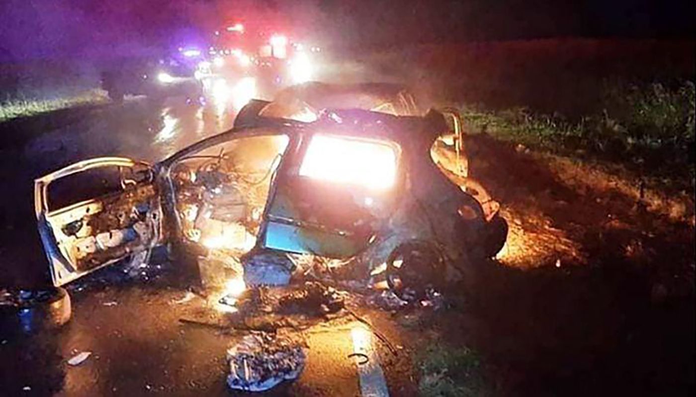 Mueren los cinco integrantes de una familia en un brutal accidente de coche