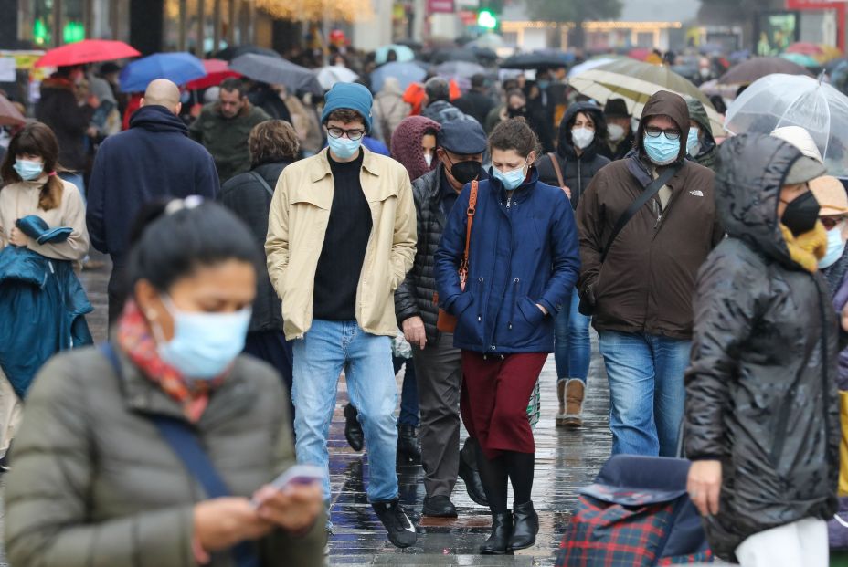 Los tres factores que indican que tu mascarilla no sirve contra la variante ómicron