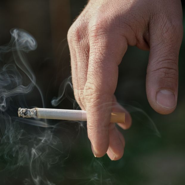 Un nuevo estudio relaciona la grasa corporal con el tabaquismo. Foto: Bigstock