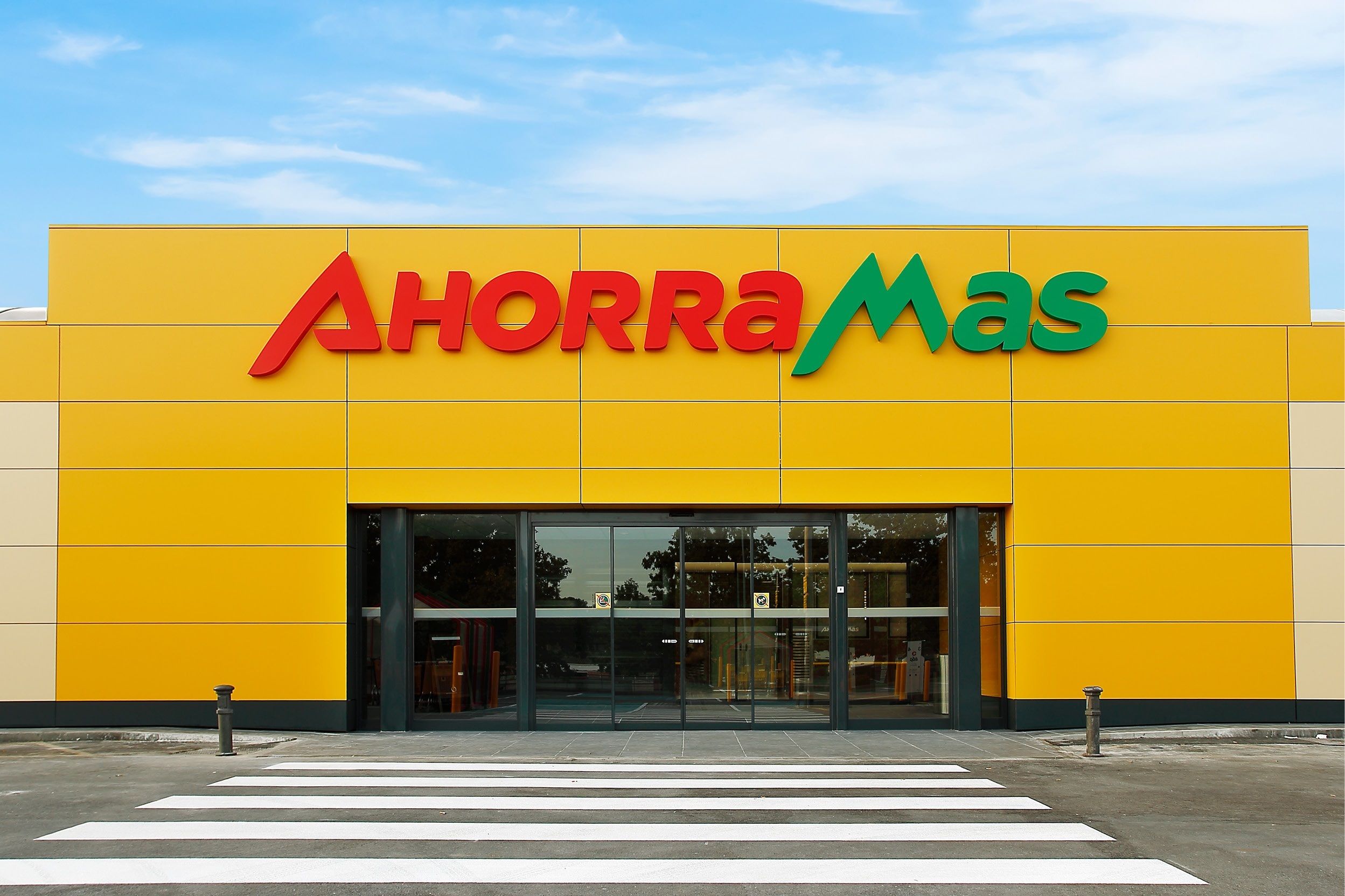 Ahorramas, los supermeracos de barrio que pretenden crecer este año: ¿quién está detrás? Ahorramas, los supermeracos de barrio que pretenden crecer este año: ¿quién está detrás?
