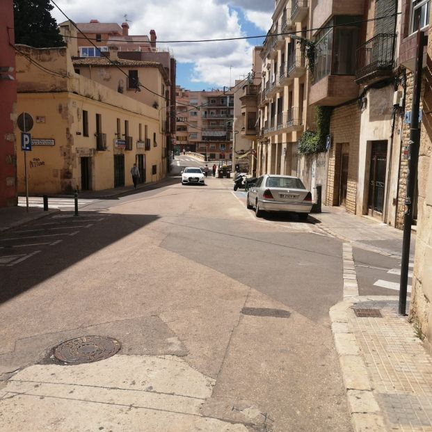 Un pueblo de Tarragona amenaza con subir los impuestos a los bancos que descuiden a los mayores