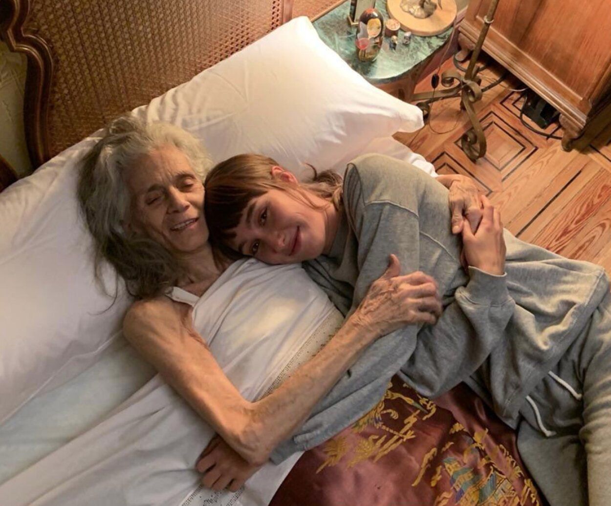 Llega a los cines 'La abuela': "Habla muy mal de nosotros el trato que damos a los mayores"
