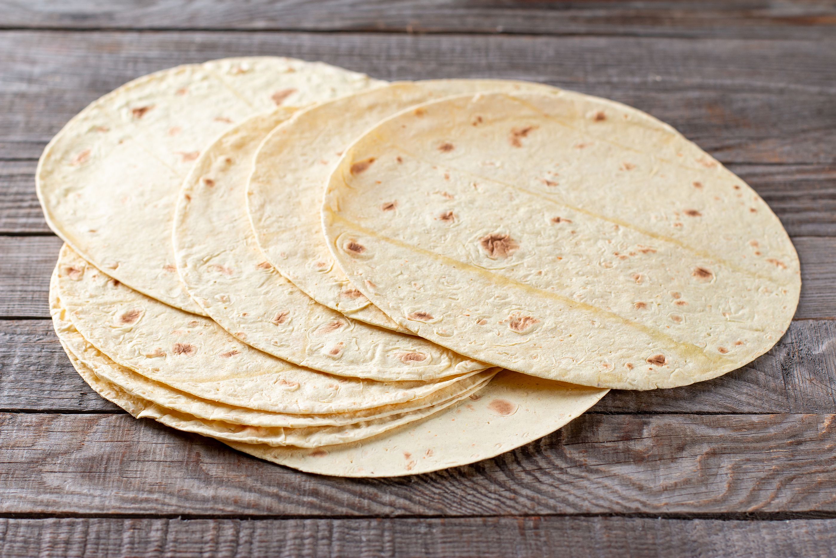 Las tortillas mexicanas del supermercado están desplazando al pan en las comidas