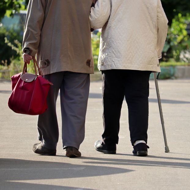 Logroño busca conocer cómo de amigable es la ciudad con las personas mayores con su ayuda. Foto: Bigstock