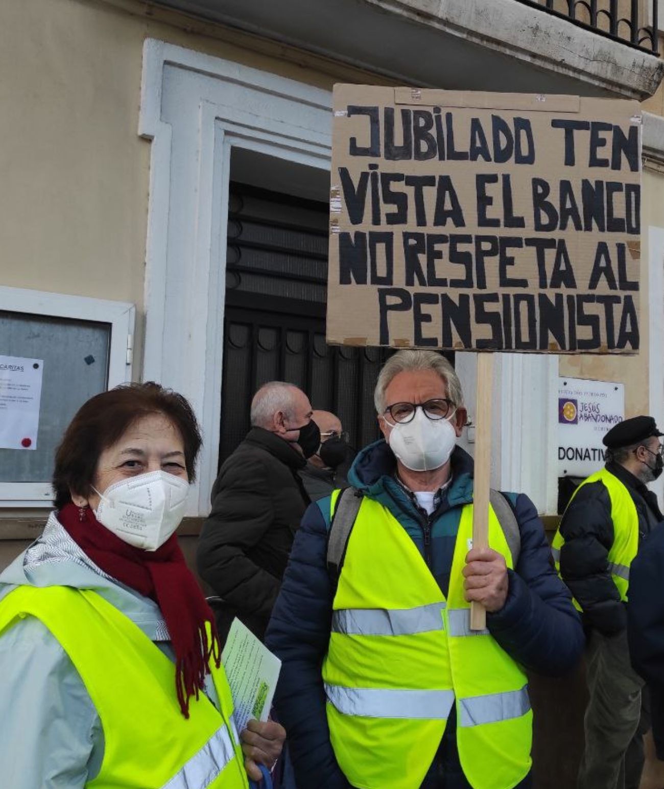 El Senado estudiará medidas para garantizar la inclusión financiera de los mayores