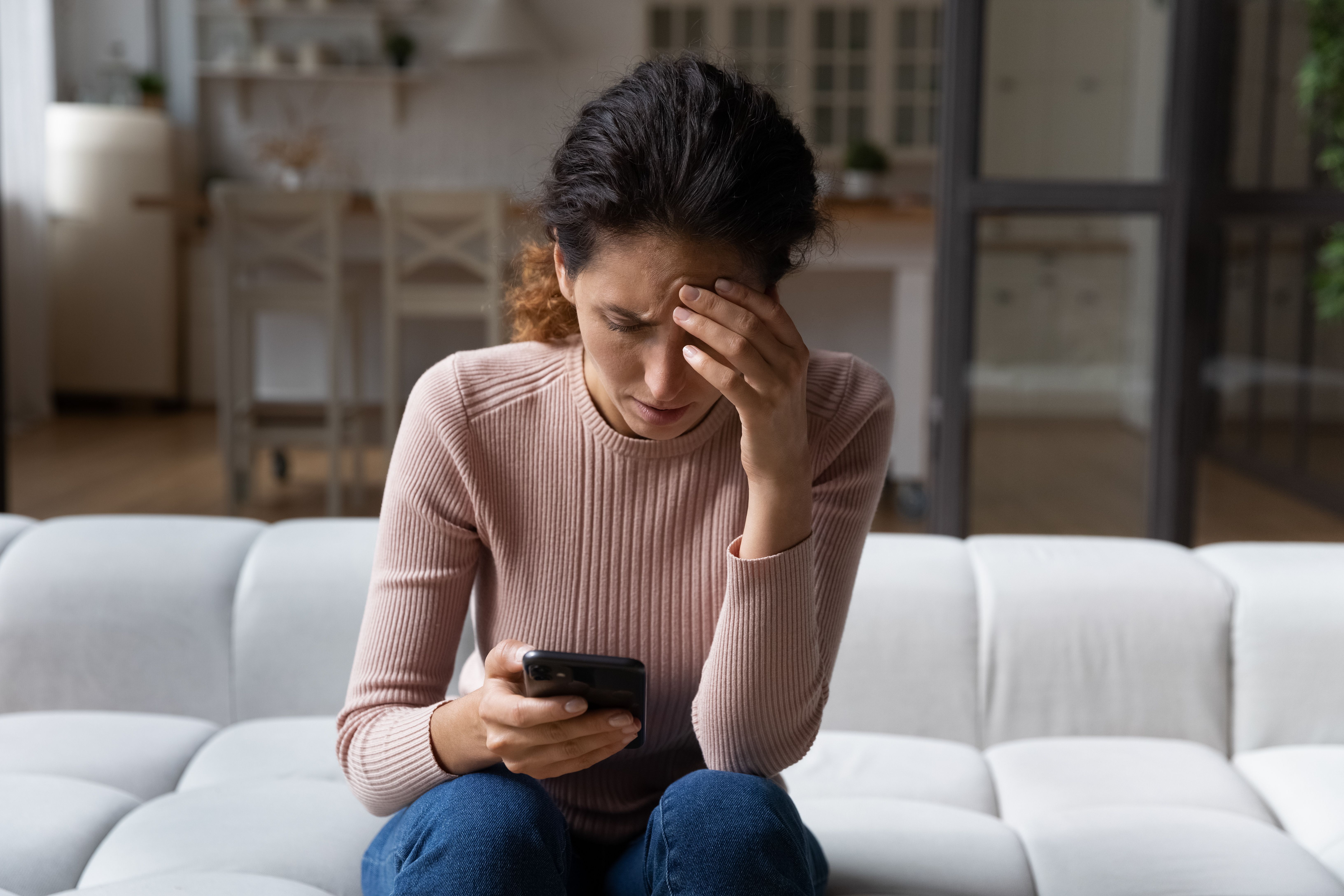 El abuso del móvil podría generar una personalidad impulsiva y agresiva