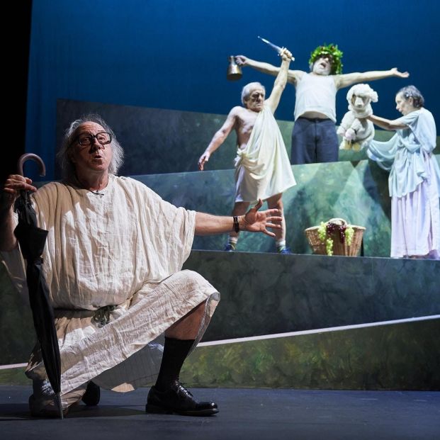 Els Joglars llegan a los Teatros del Canal para presentar su obra '¡Que salga Aristófanes!'