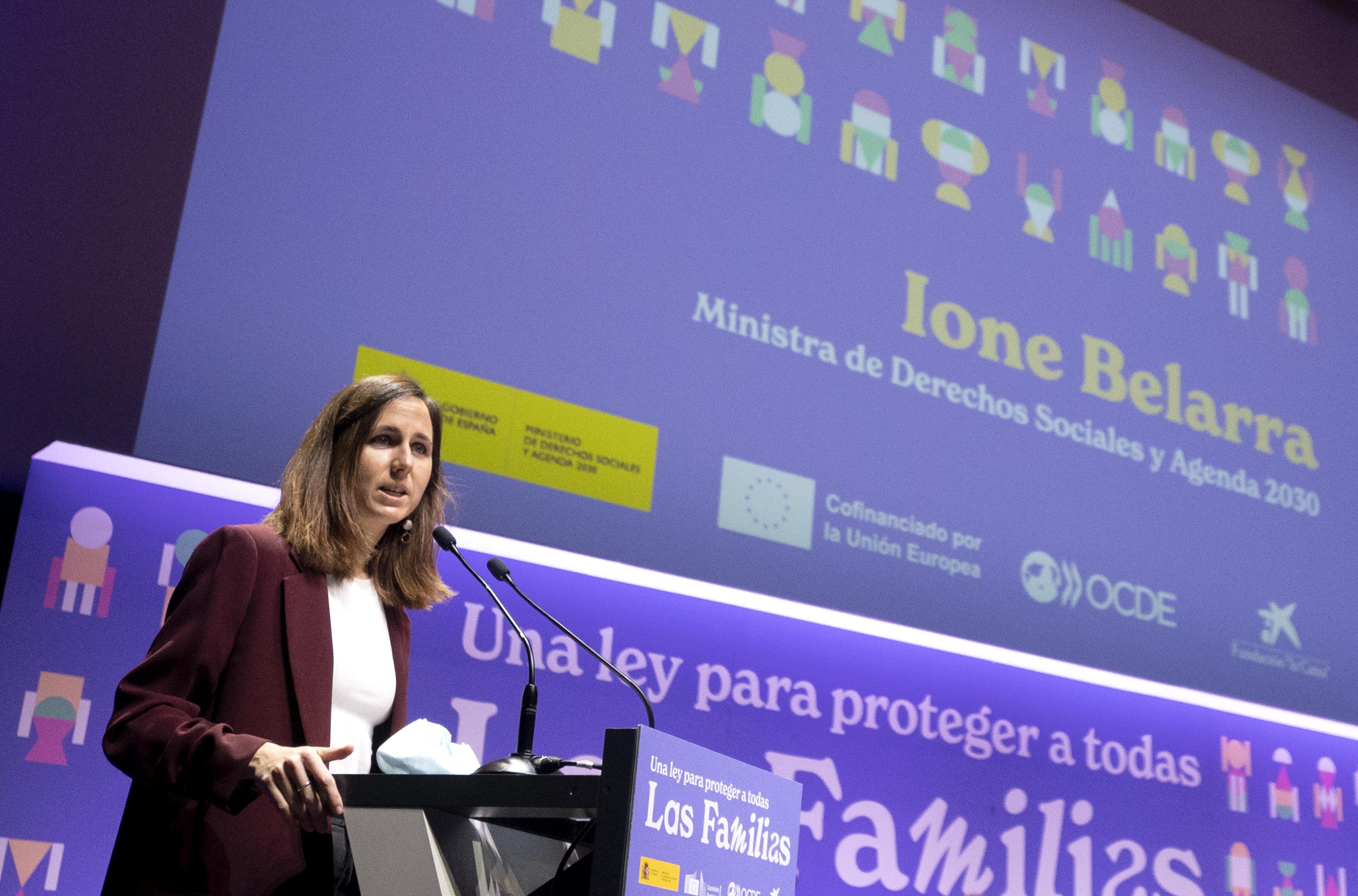 El Gobierno anuncia un permiso de siete días para cuidar a hijos, padres y convivientes