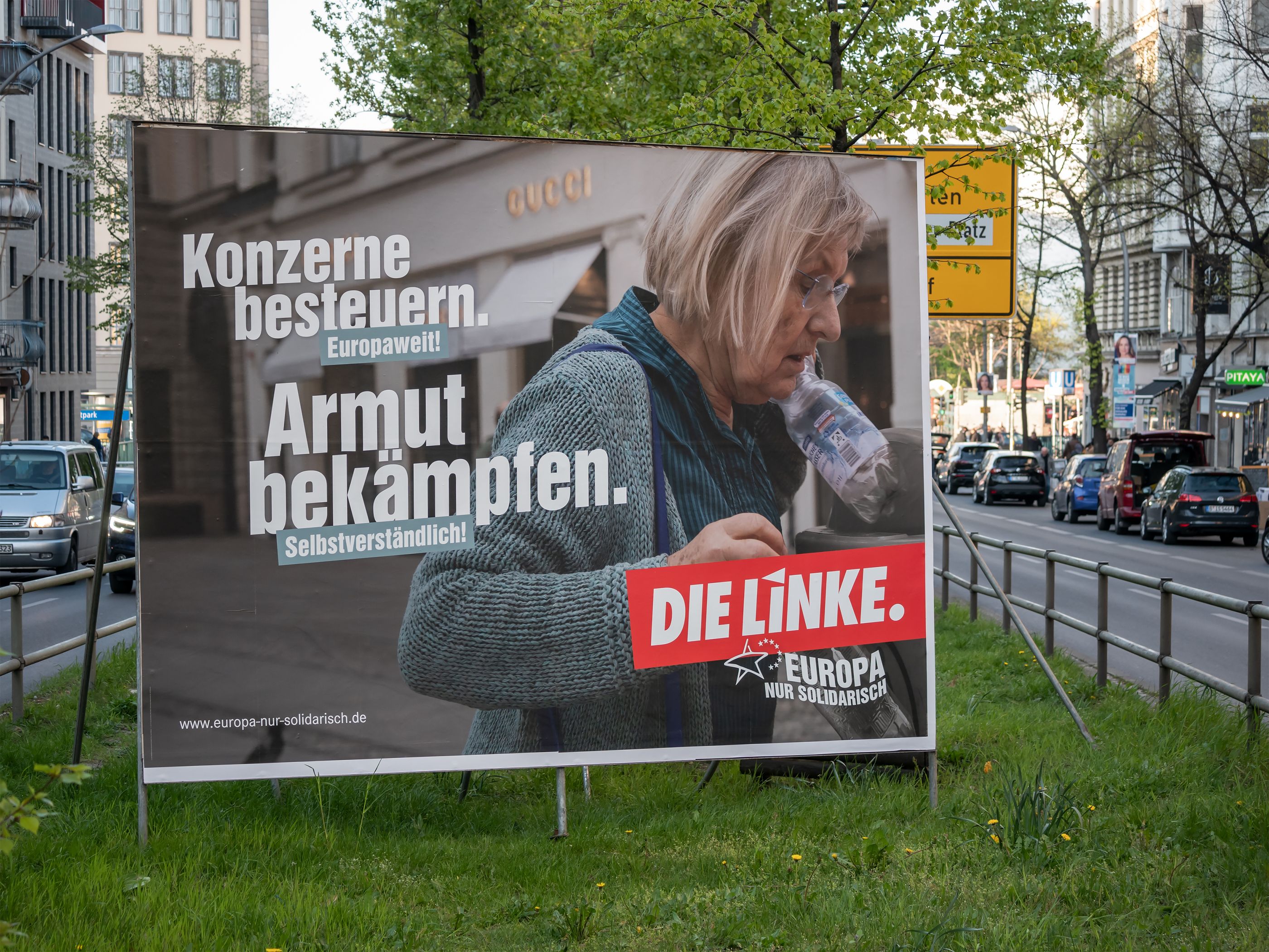 Cartel electoral del Partido Izquierda Europea en Berlín.