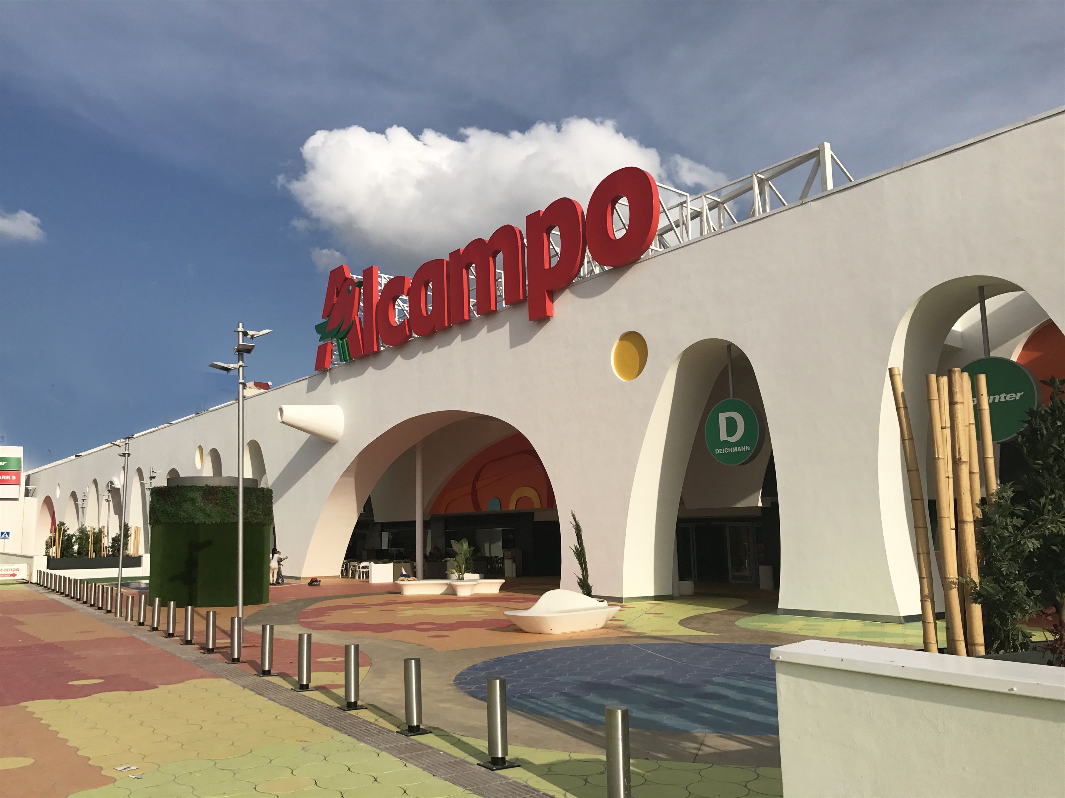 Los hipermercados resucitan la venta a granel como en los antiguos colmados Los hipermercados resucitan la venta a granel como en los antiguos colmados