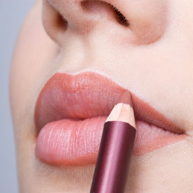El perfilador de labios de Mercadona que arrasa en las redes sociales. Foto: Bigstock El perfilador de labios de Mercadona que arrasa en las redes sociales. Foto: Bigstock