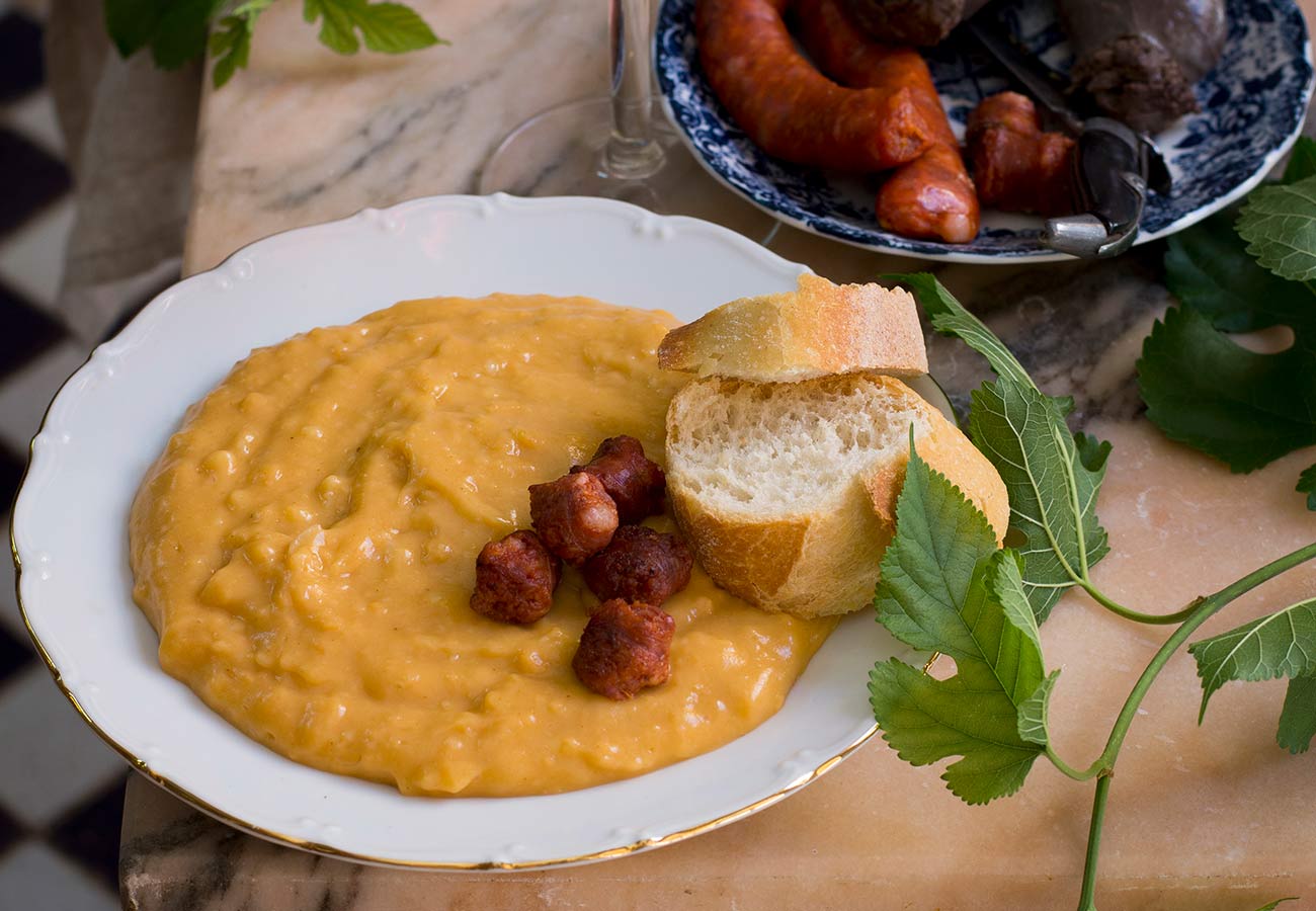 Receta de jallullo, el plato murciano parecido a las gachas perfecto para tapear y entrar en calor. Foto: Región de Murcia