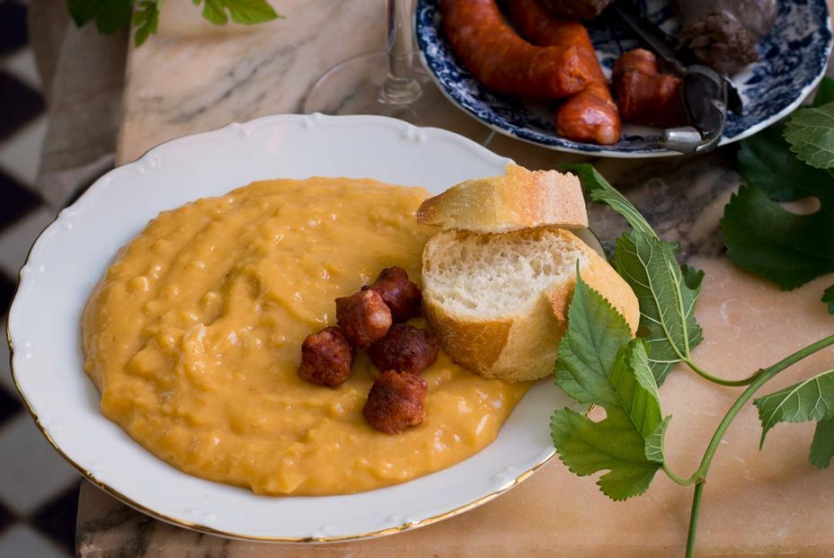 Receta de jallullo, el plato murciano parecido a las gachas perfecto para tapear y entrar en calor. Foto: Murcia turística