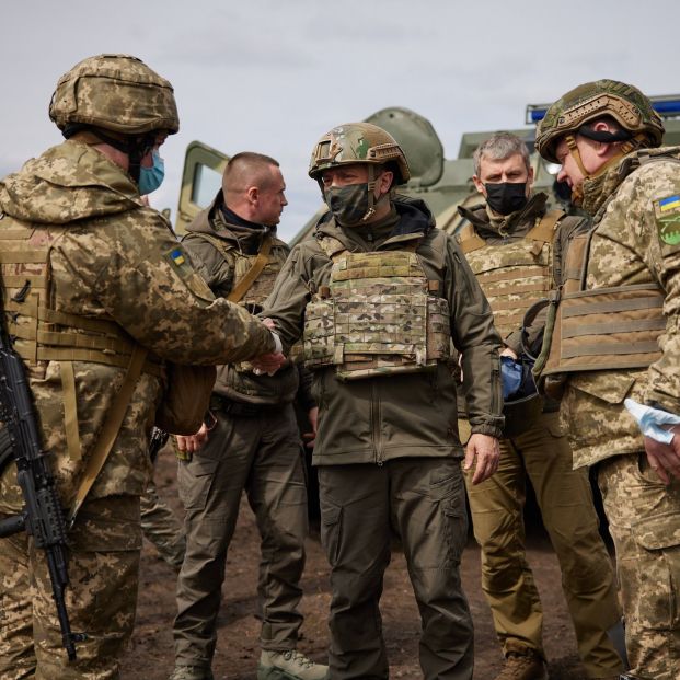 La guerra en Ucrania evidencia que el dinero en efectivo no puede desaparecer