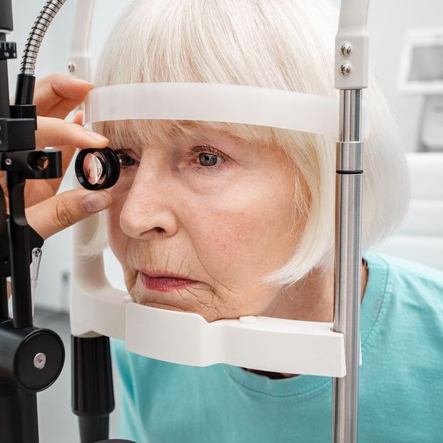 El detalle clave en tu retina que podría revelar el estado de salud de tu cerebro