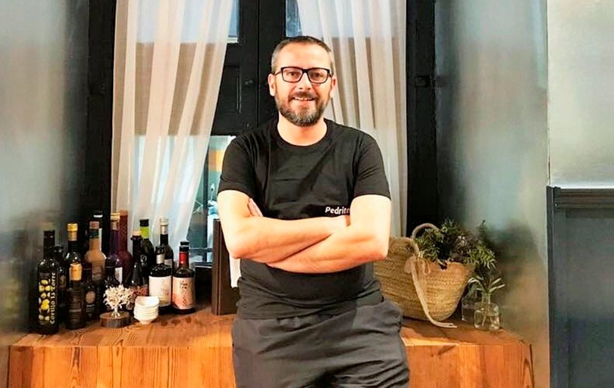 El chef Pedro Sánchez del restaurante 'Bagá' galardonado con el Premio Andalucía de Gastronomía 2022. Foto: Instagram Bagá