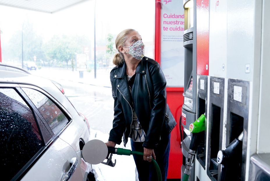 Así afecta la guerra de Ucrania al bolsillo de los sénior: precios, luz, pan y pensiones. Foto: EuropaPress 