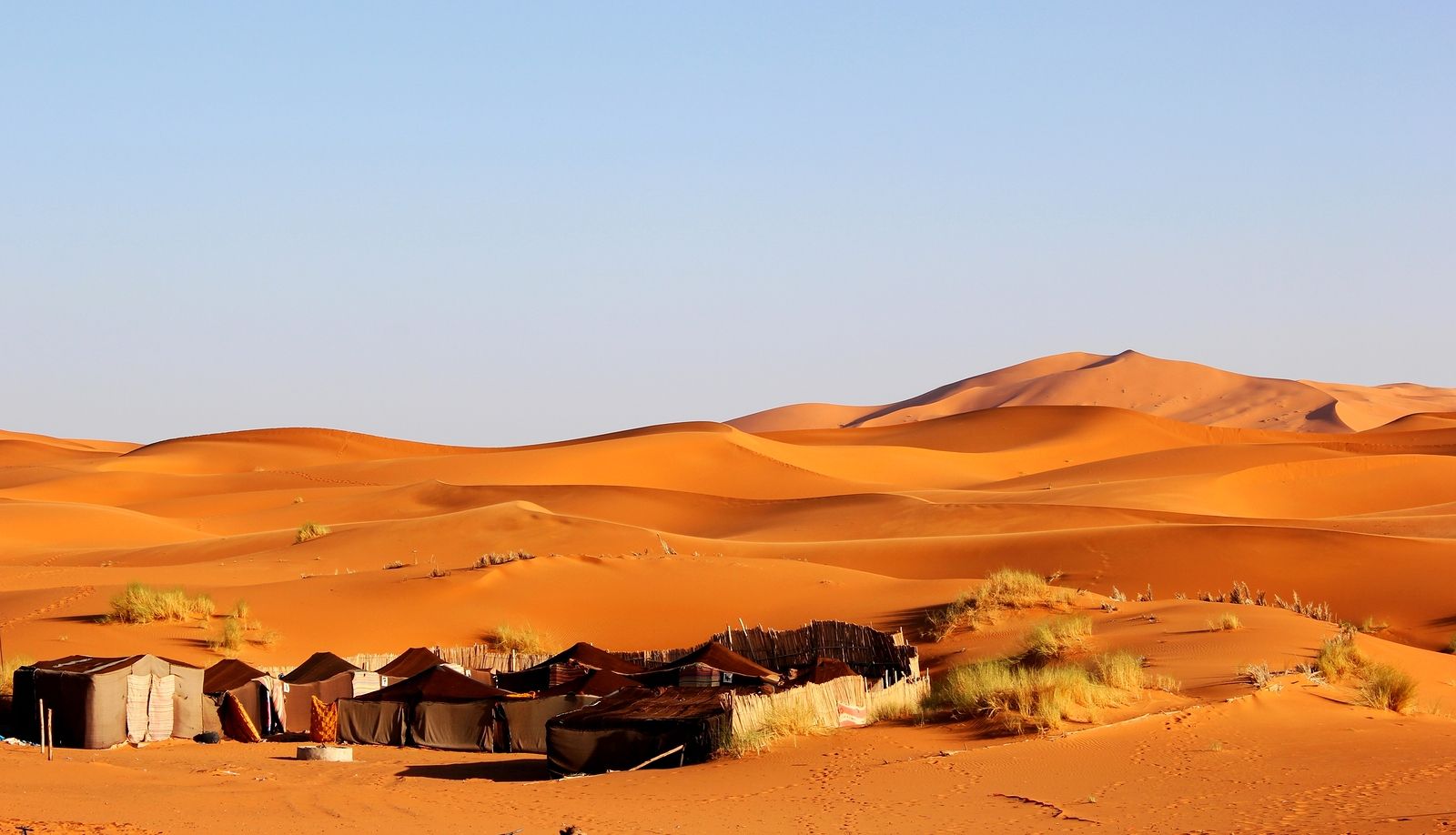 Los mejores destinos para dormir en el desierto