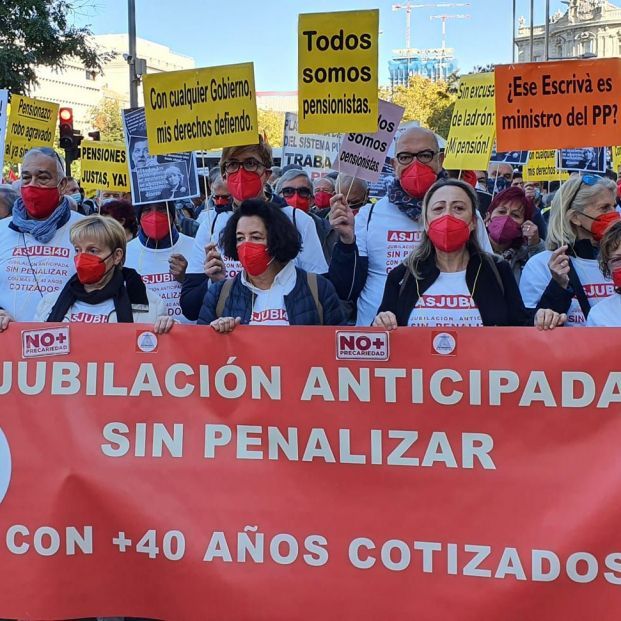 asjubi pancartas manifestacion