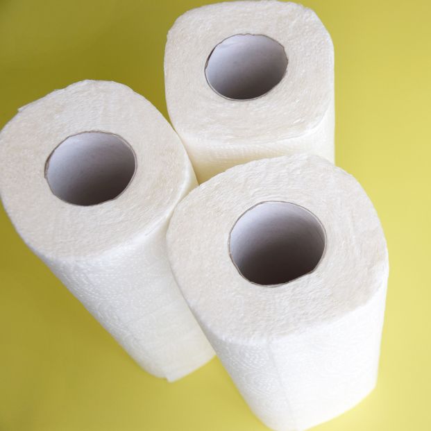 Este es el mejor rollo de papel de cocina que puedes comprar en el supermercado, según la OCU