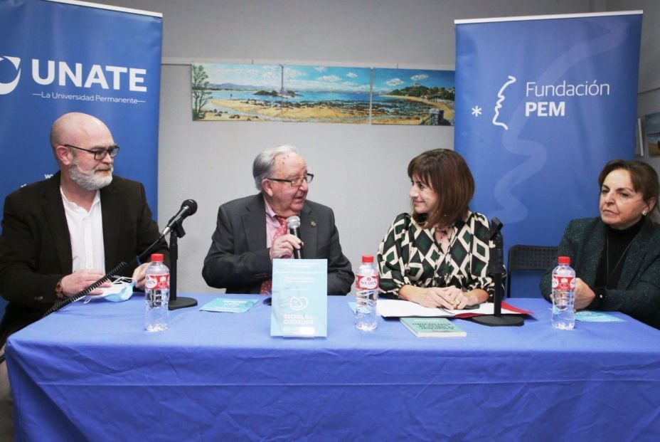 Una 'Escuela de Cuidados' para apoyar y formar a familiares que cuidan de personas mayores. Foto: Europa Press Una 'Escuela de Cuidados' para apoyar y formar a familiares que cuidan de personas mayores. Foto: Europa Press