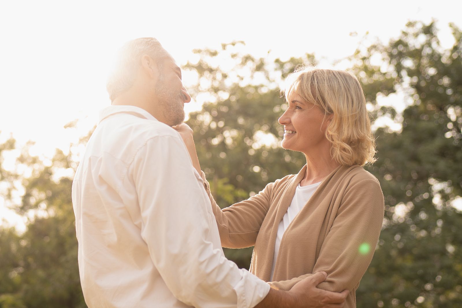 Ellos las siguen prefiriendo rubias y ellas los buscan divorciados y con hijos Ellos las siguen prefiriendo rubias y ellas los buscan divorciados y con hijos