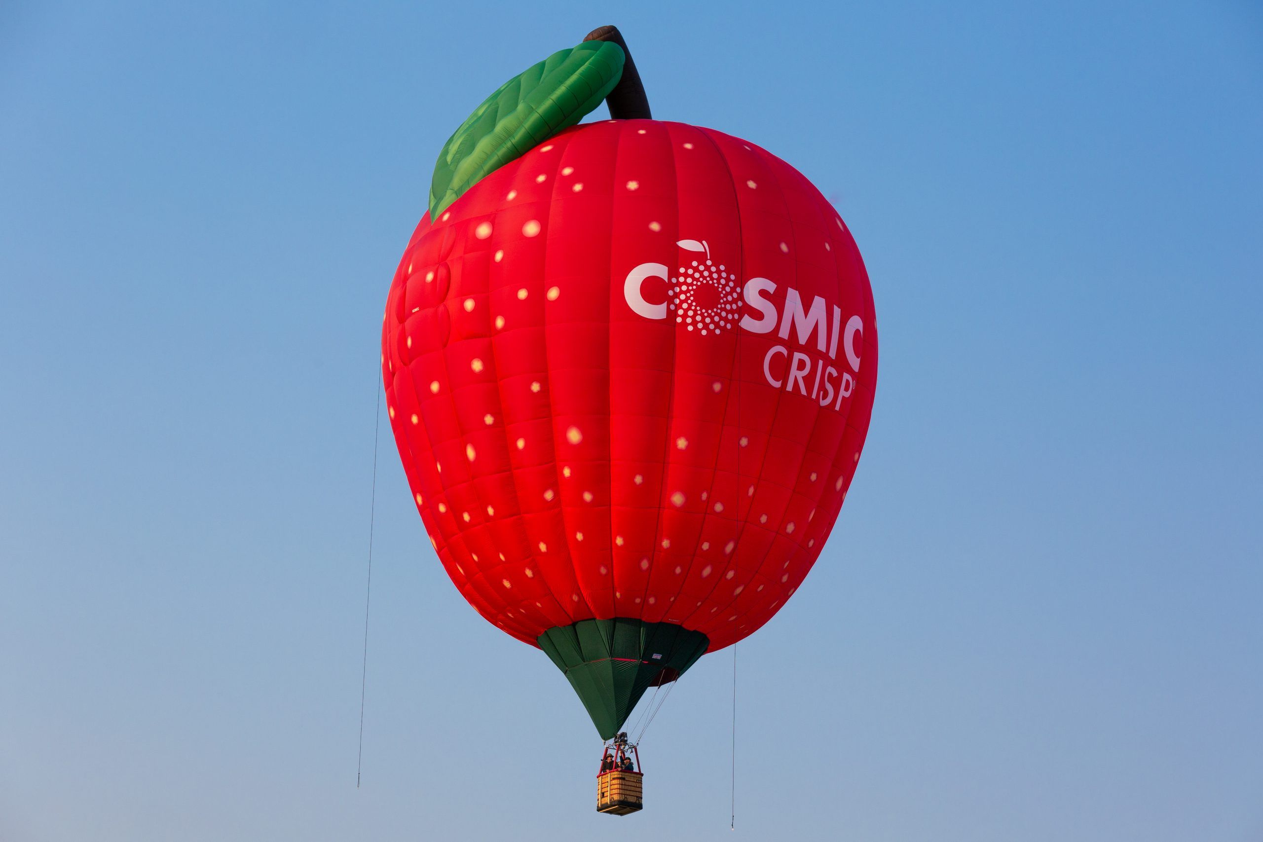 Llega una nueva variedad de manzana 'cósmica' a los supermercados