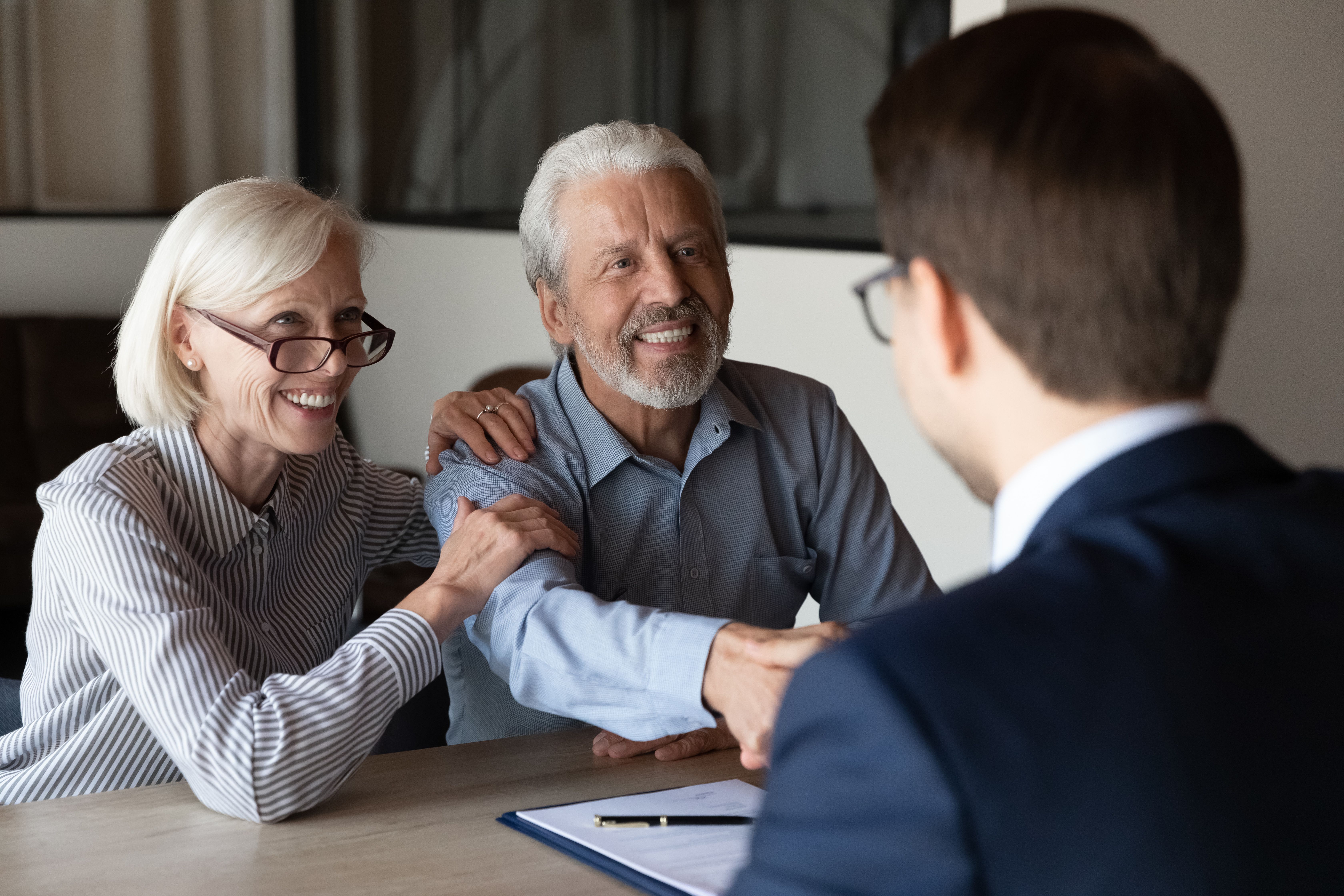 CEOMA quiere que las empresas sean amigables con las personas mayores