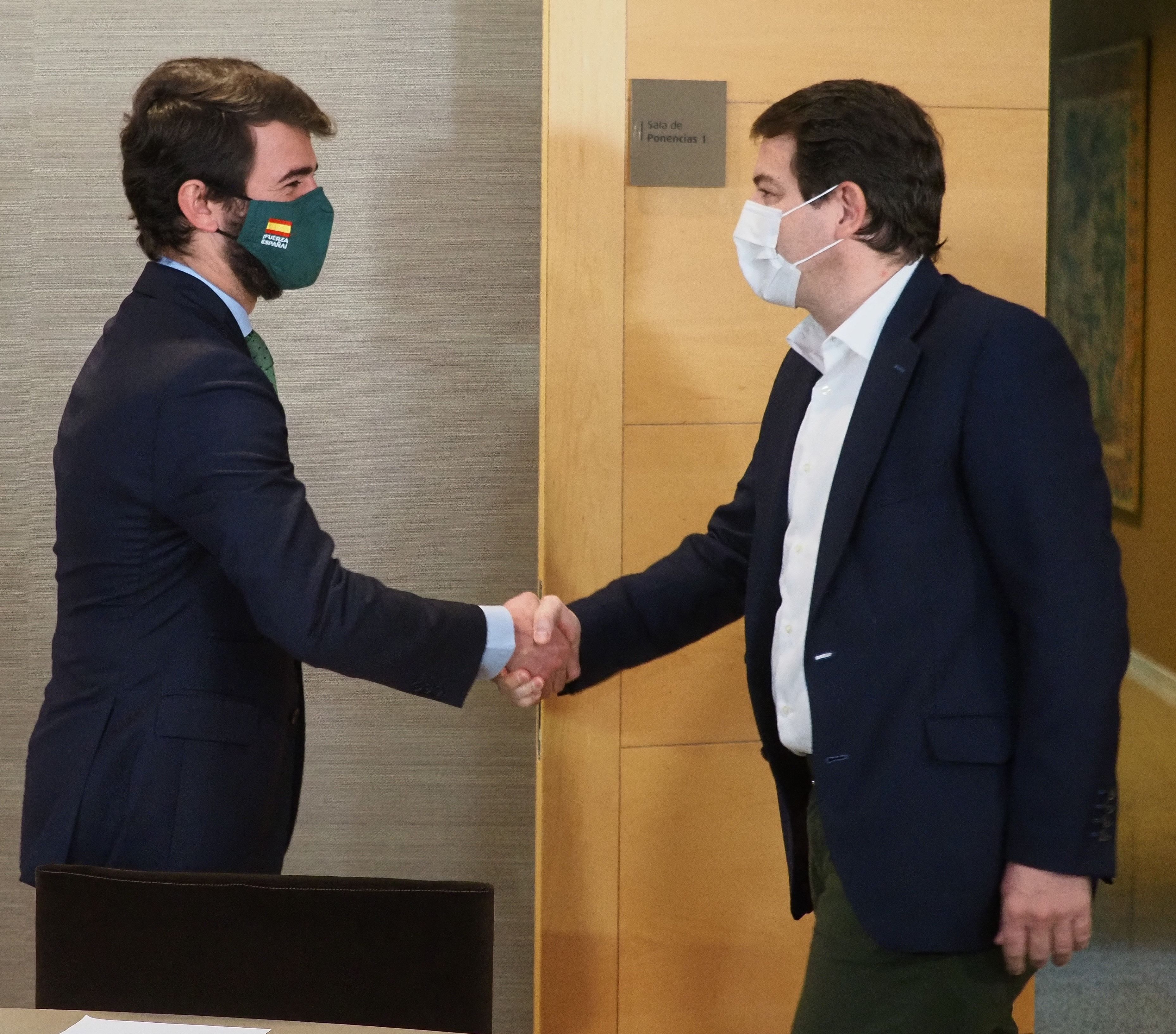Acuerdo de Gobierno entre PP y Vox en Castilla y León