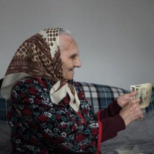 Rozalia Choba, de 98 años, símbolo de la resistencia ucraniana