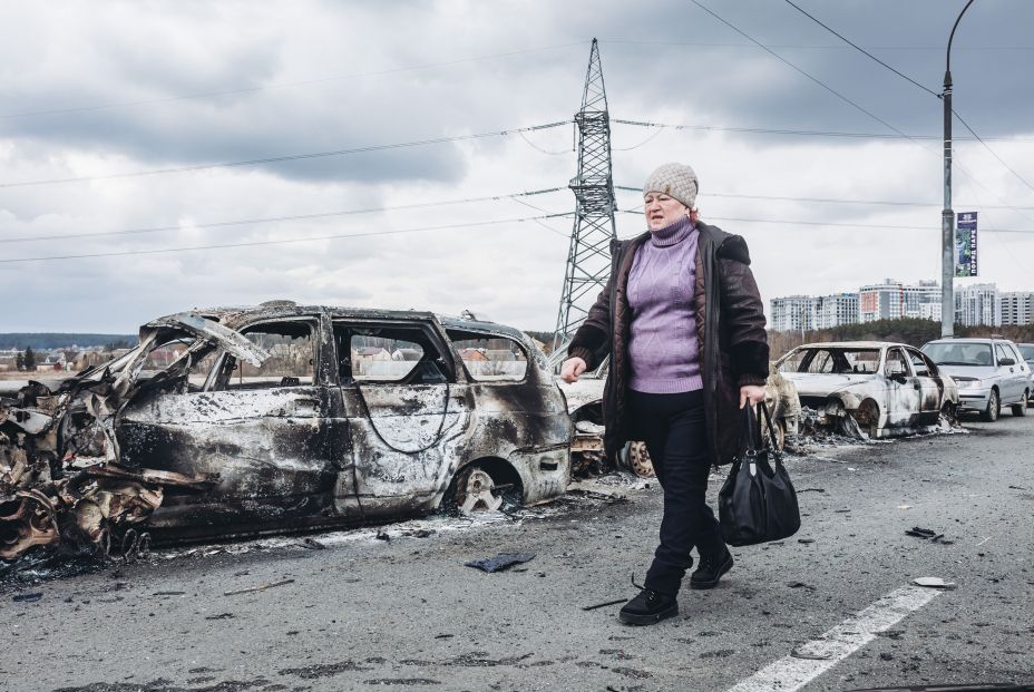 "Las personas mayores en Ucrania no pueden encontrar comida ni hacer fuego para cocinar"