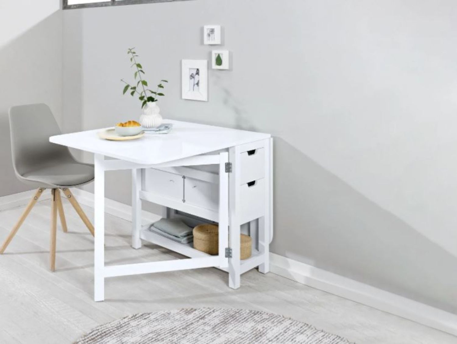 La nueva mesa plegable de Lidl que rivaliza con la de Ikea por su barato precio