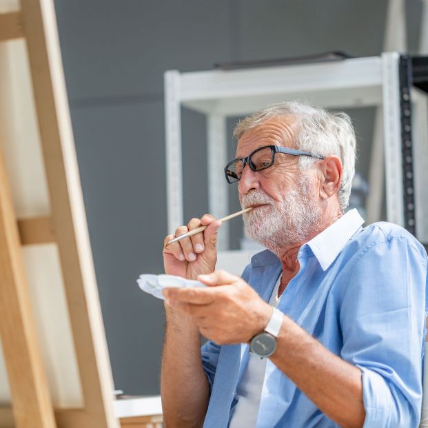 Nunca es tarde para ser artista: un hombre expone por primera vez a los 96 años Nunca es tarde para ser artista: un hombre expone por primera vez a los 96 años