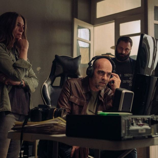 Luis Tosar vuelve a la gran pantalla con el thriller político 'Código Emperador'