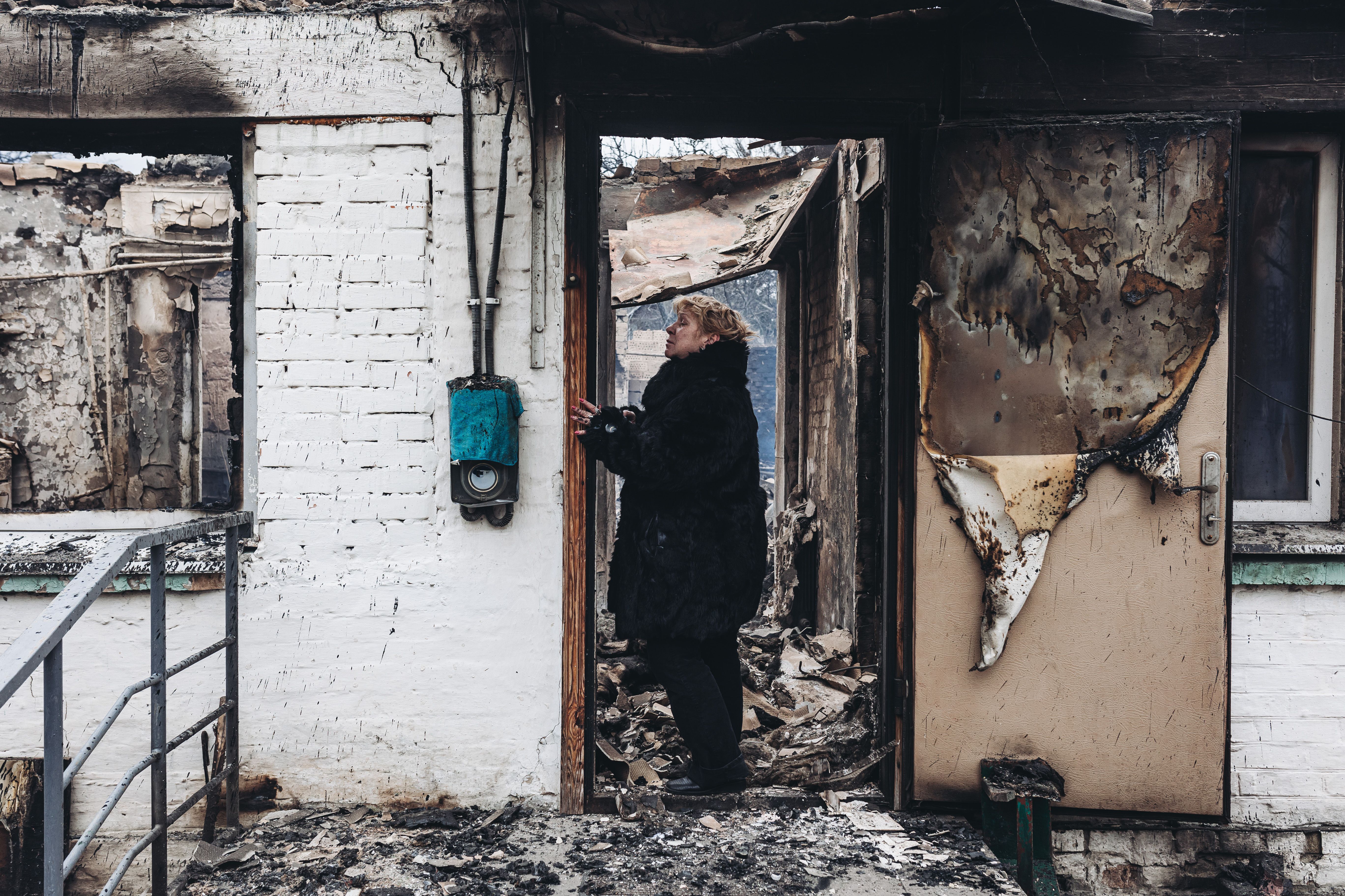 Ucrania denuncia la muerte de 56 mayores por el ataque ruso contra una residencia