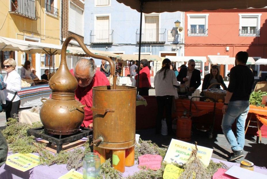 mercadilloabril 1080x675 mercadilloabril 1080x675